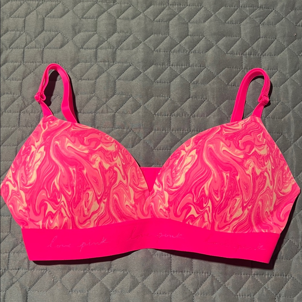 PINK Victoria's Secret Vivid Swirl Bra